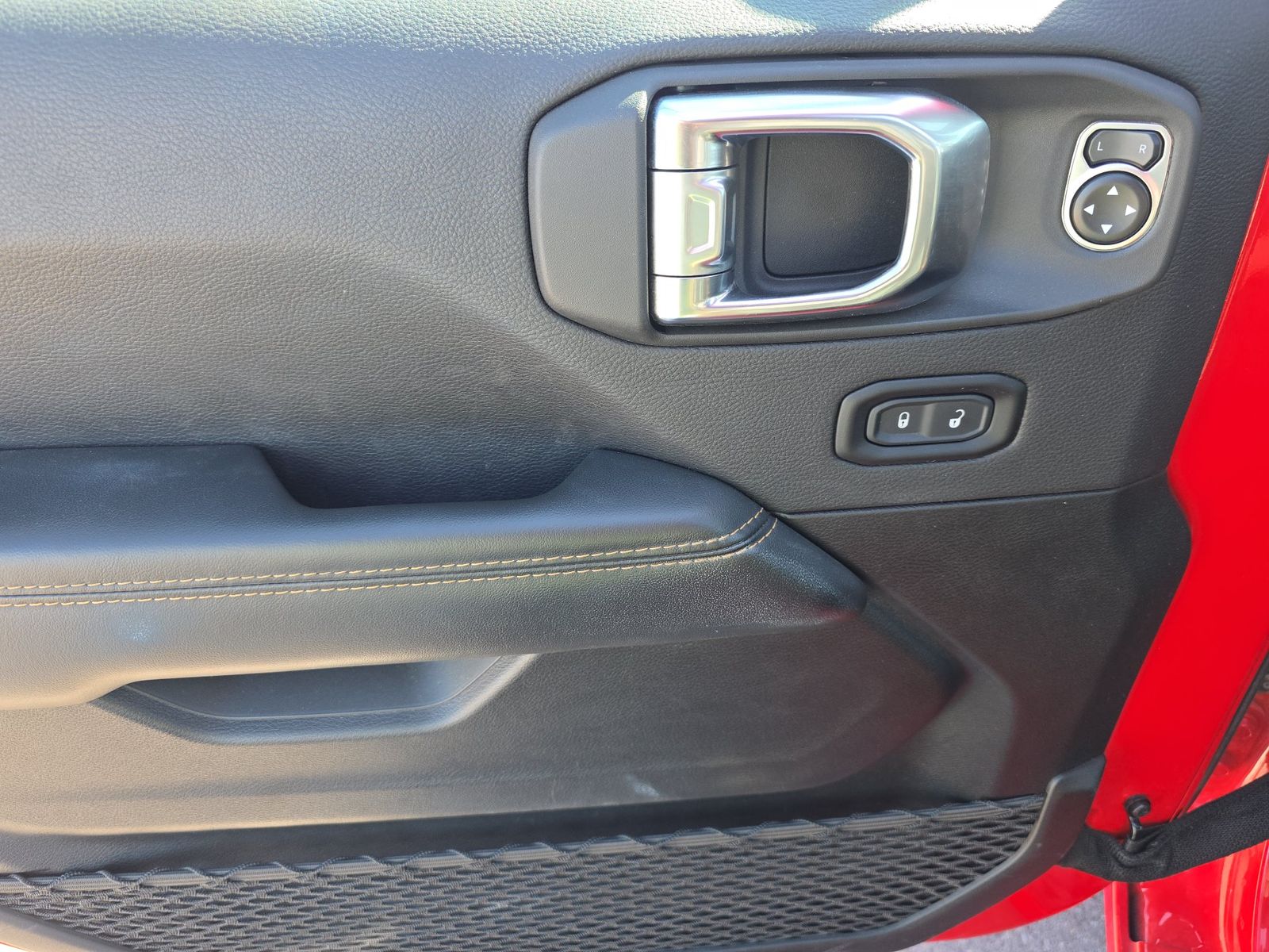 2025 Jeep Wrangler 4xe Sahara AWD