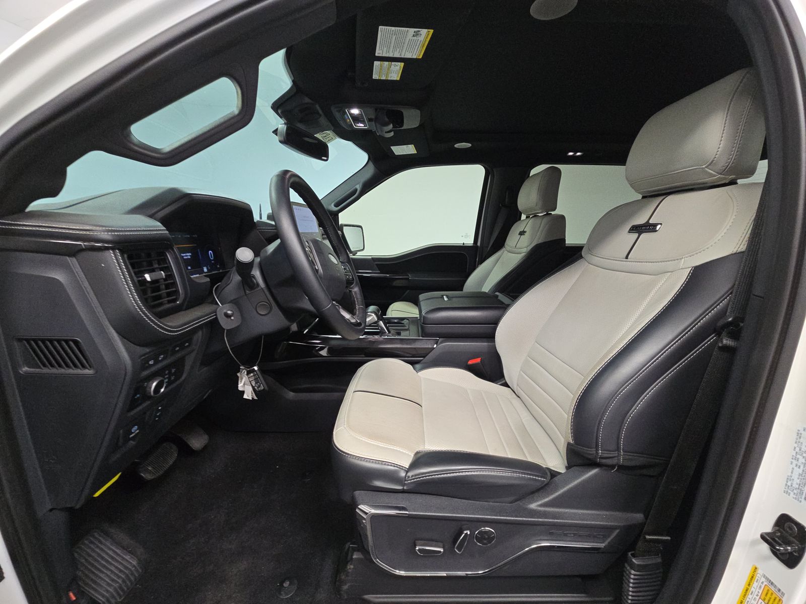 FORD F-150 - 8