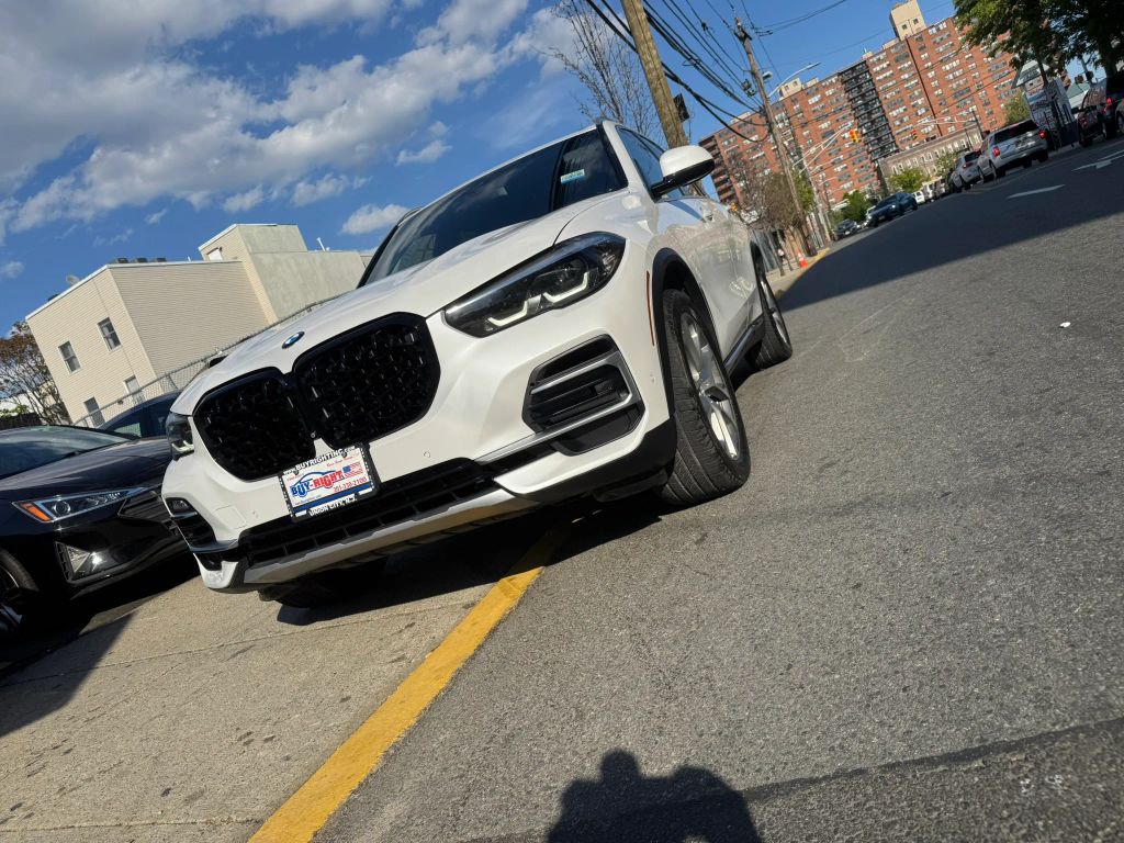 2020 BMW X5 xDrive40i AWD