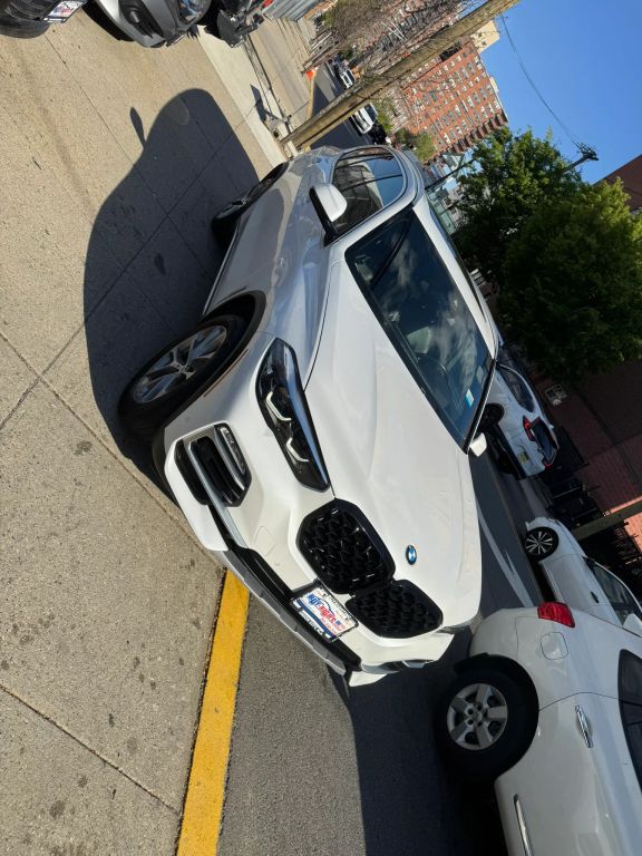 2020 BMW X5 xDrive40i AWD