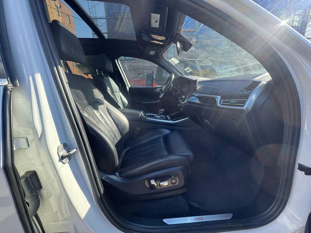 2020 BMW X5 xDrive40i AWD