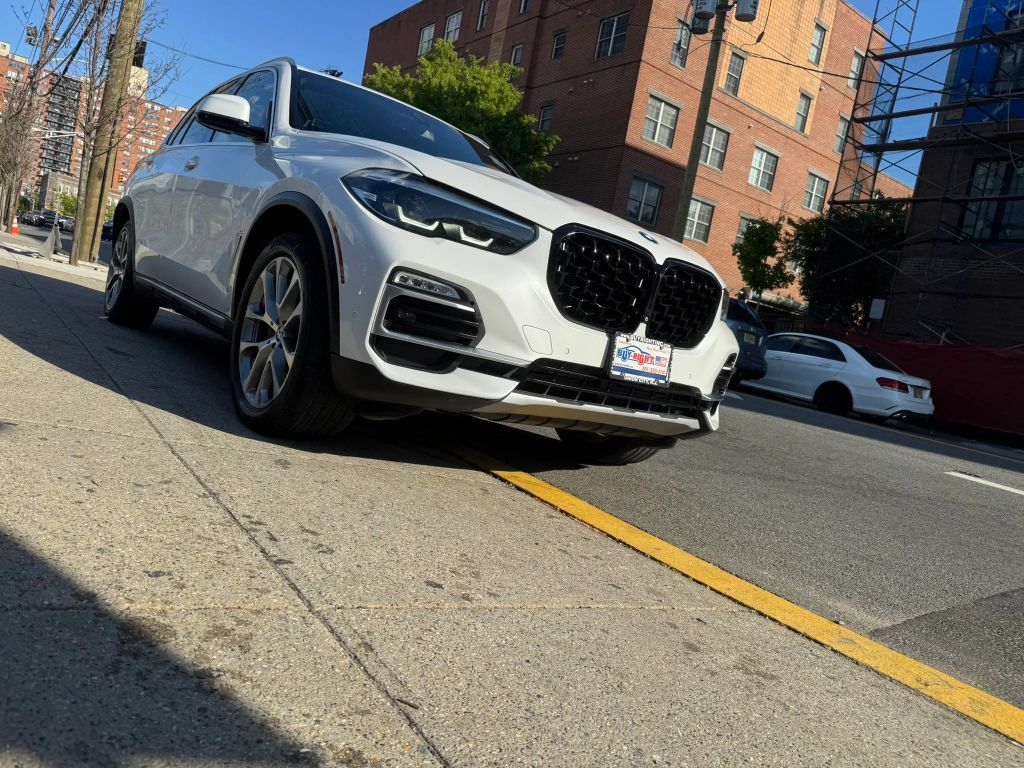 2020 BMW X5 xDrive40i AWD