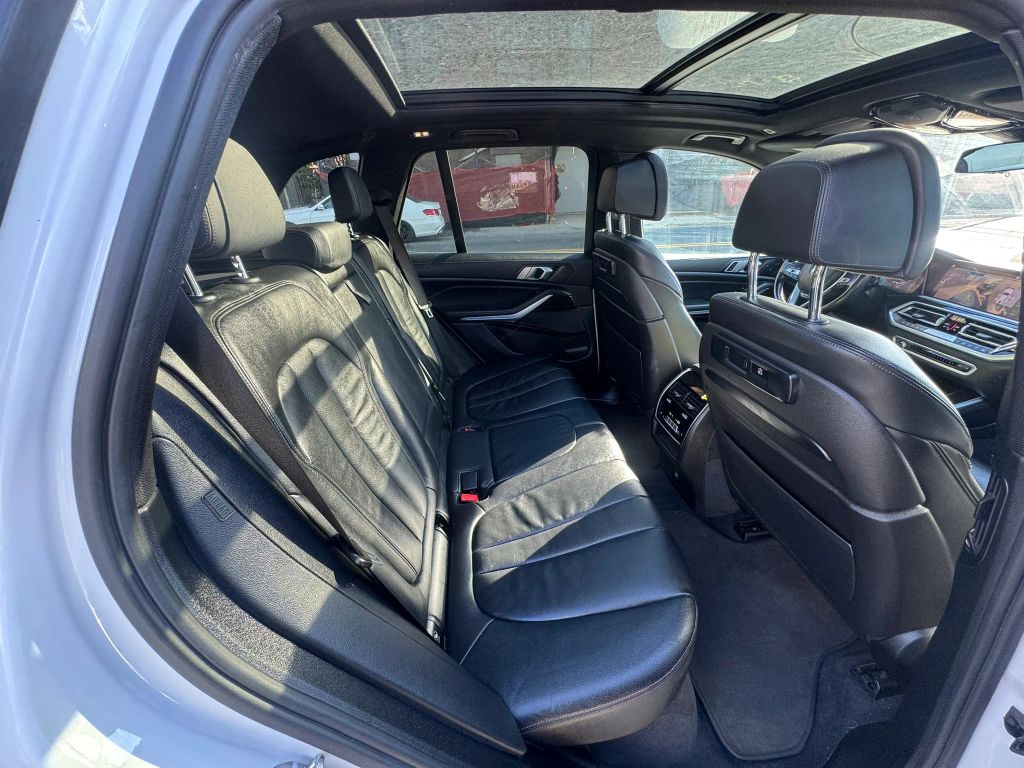 2020 BMW X5 xDrive40i AWD
