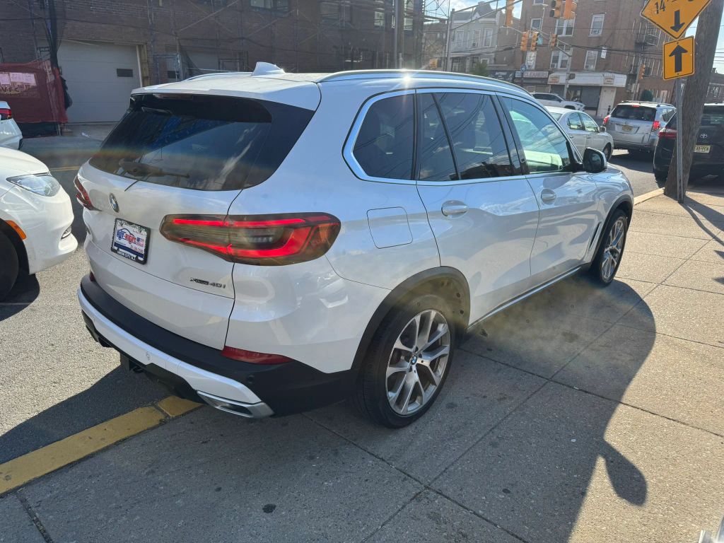 2020 BMW X5 xDrive40i AWD
