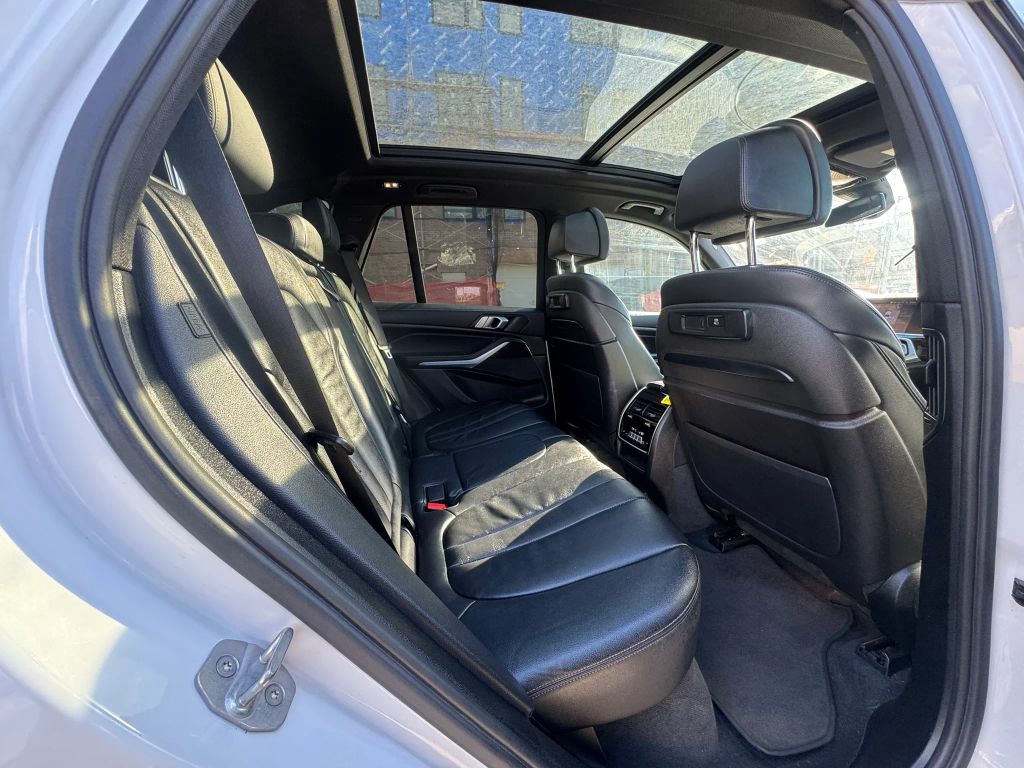 2020 BMW X5 xDrive40i AWD