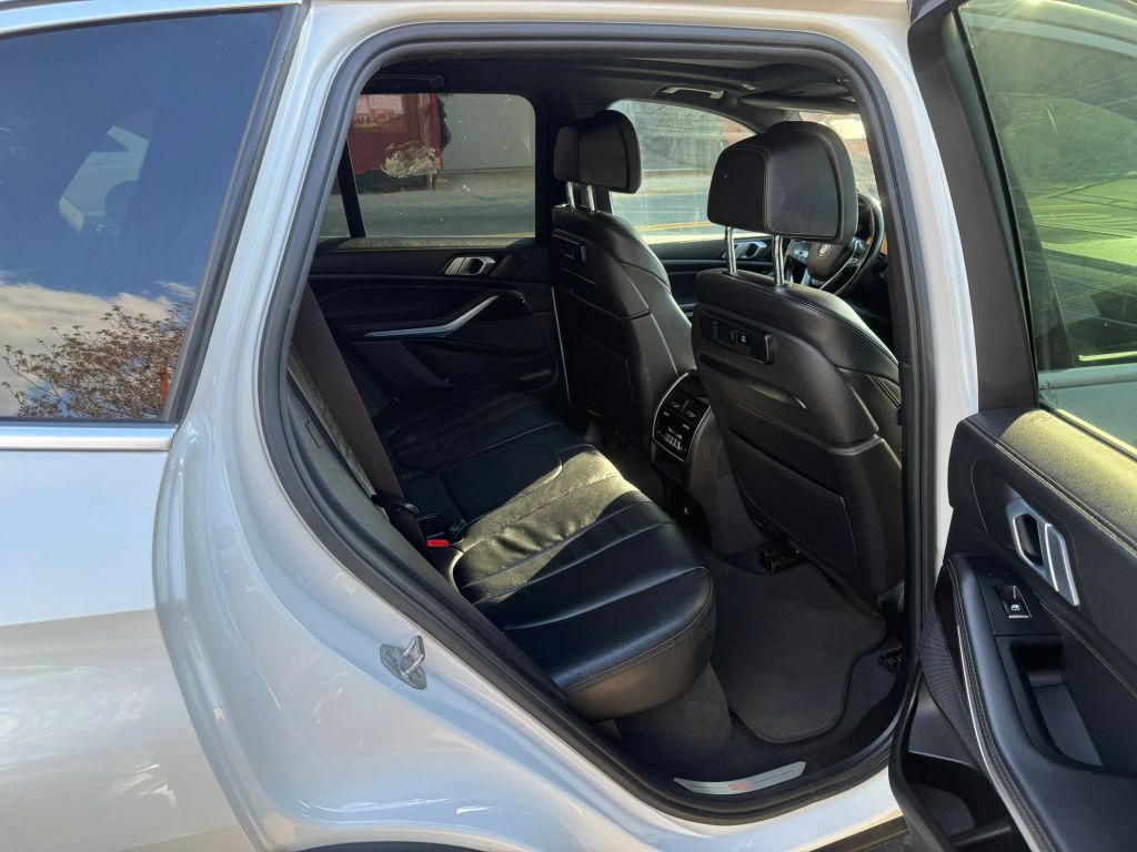 2020 BMW X5 xDrive40i AWD