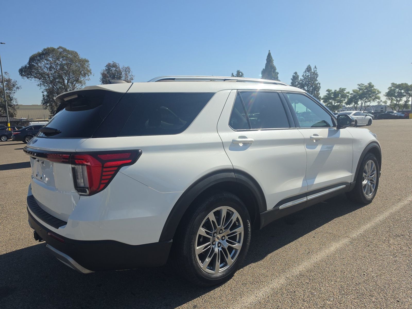 FORD EXPLORER - 5