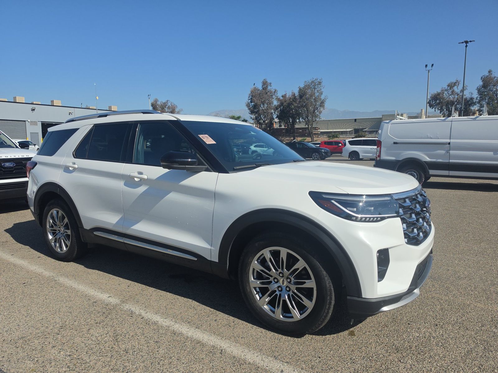 FORD EXPLORER - 4