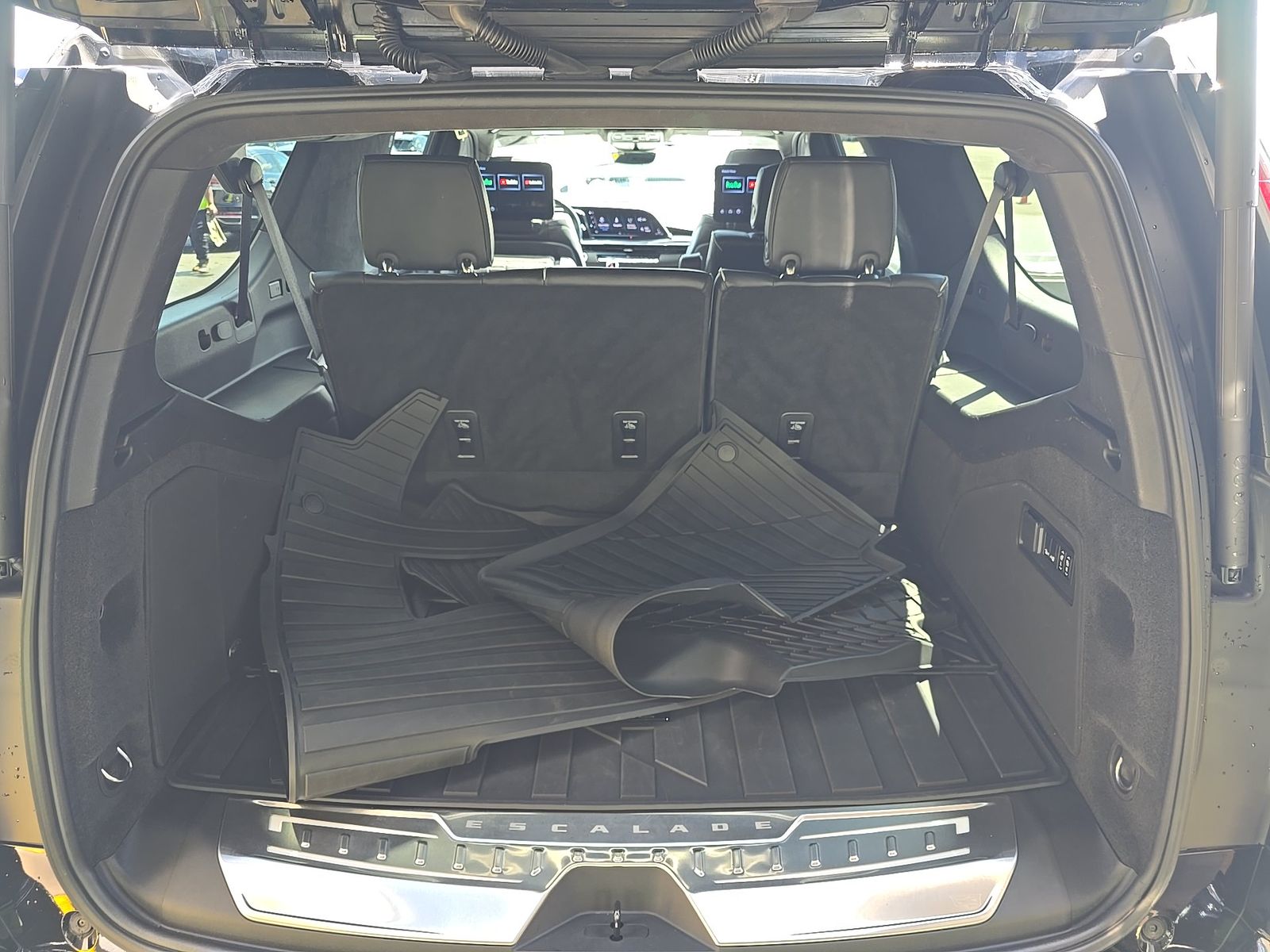 2023 Cadillac Escalade ESV V-Series AWD
