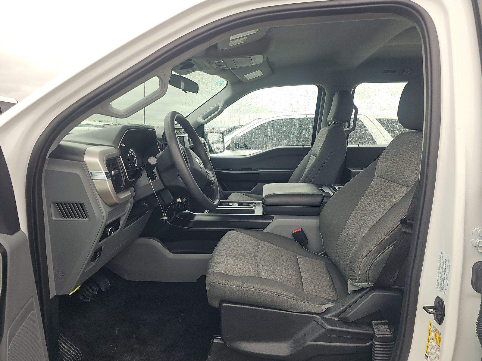 FORD F-150 - 8
