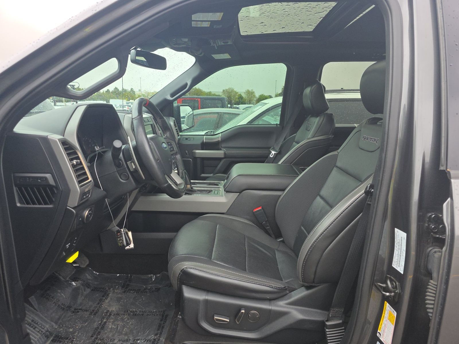 FORD F-150 - 8