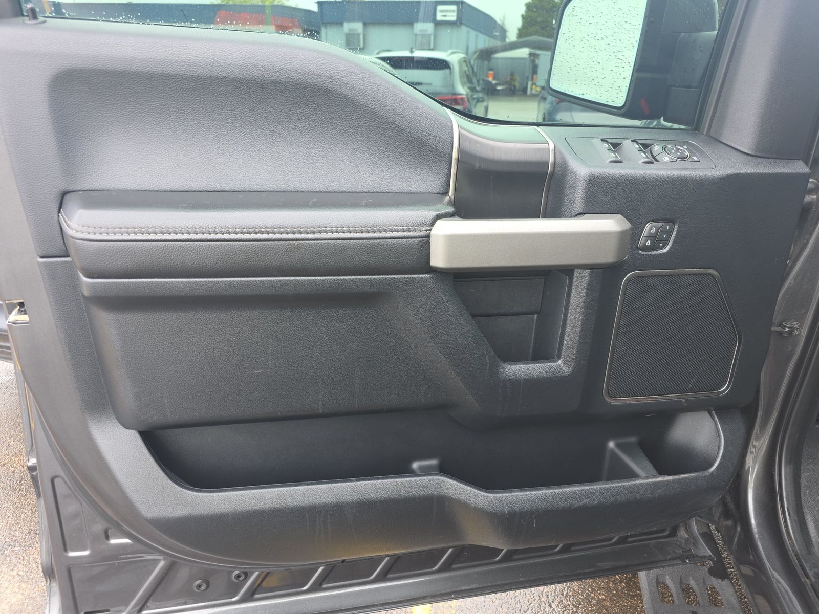 FORD F-150 - 10