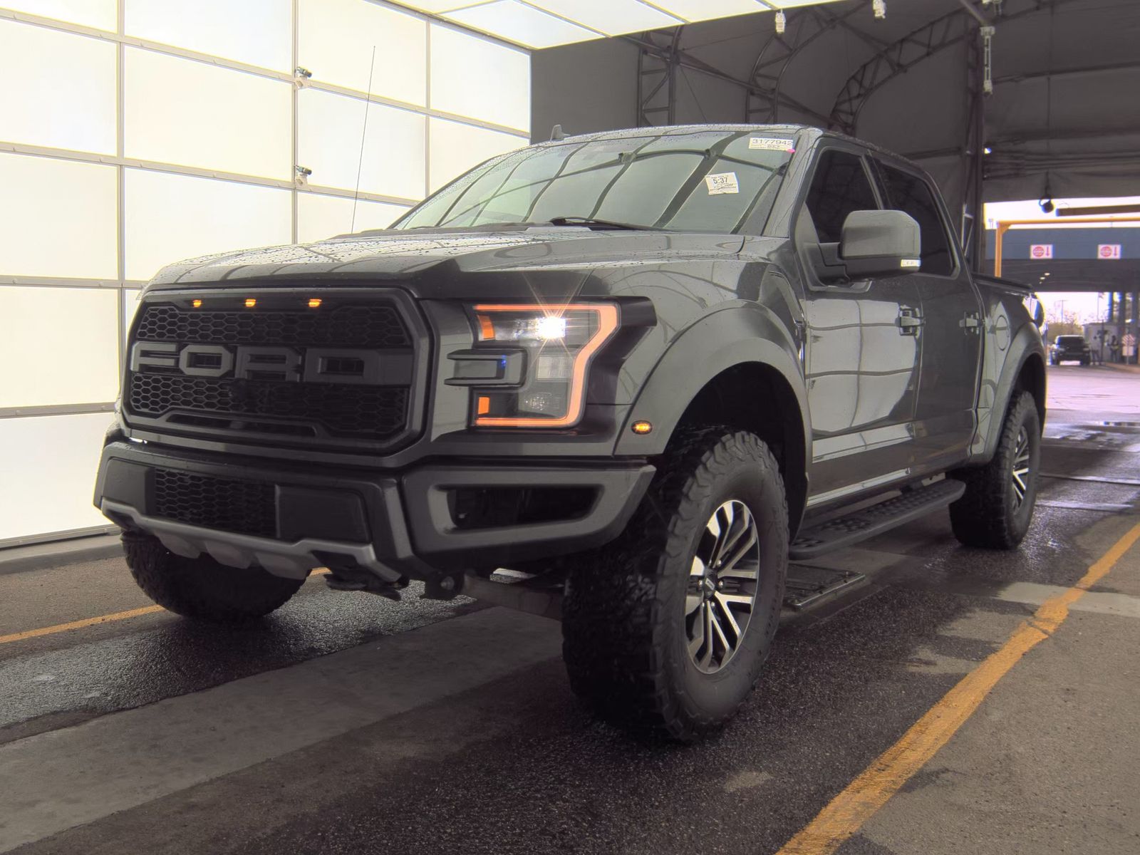 FORD F-150 - 1