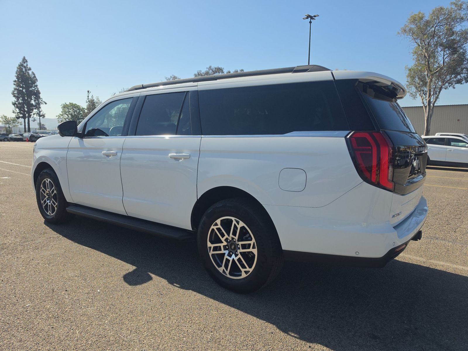 FORD EXPEDITION MAX - 7