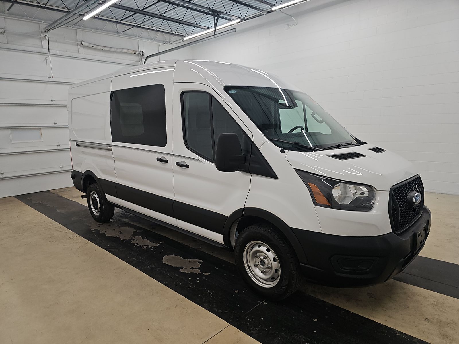 FORD TRANSIT 250 - 4