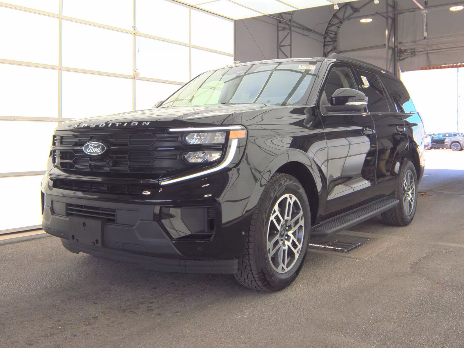 FORD EXPEDITION - 1