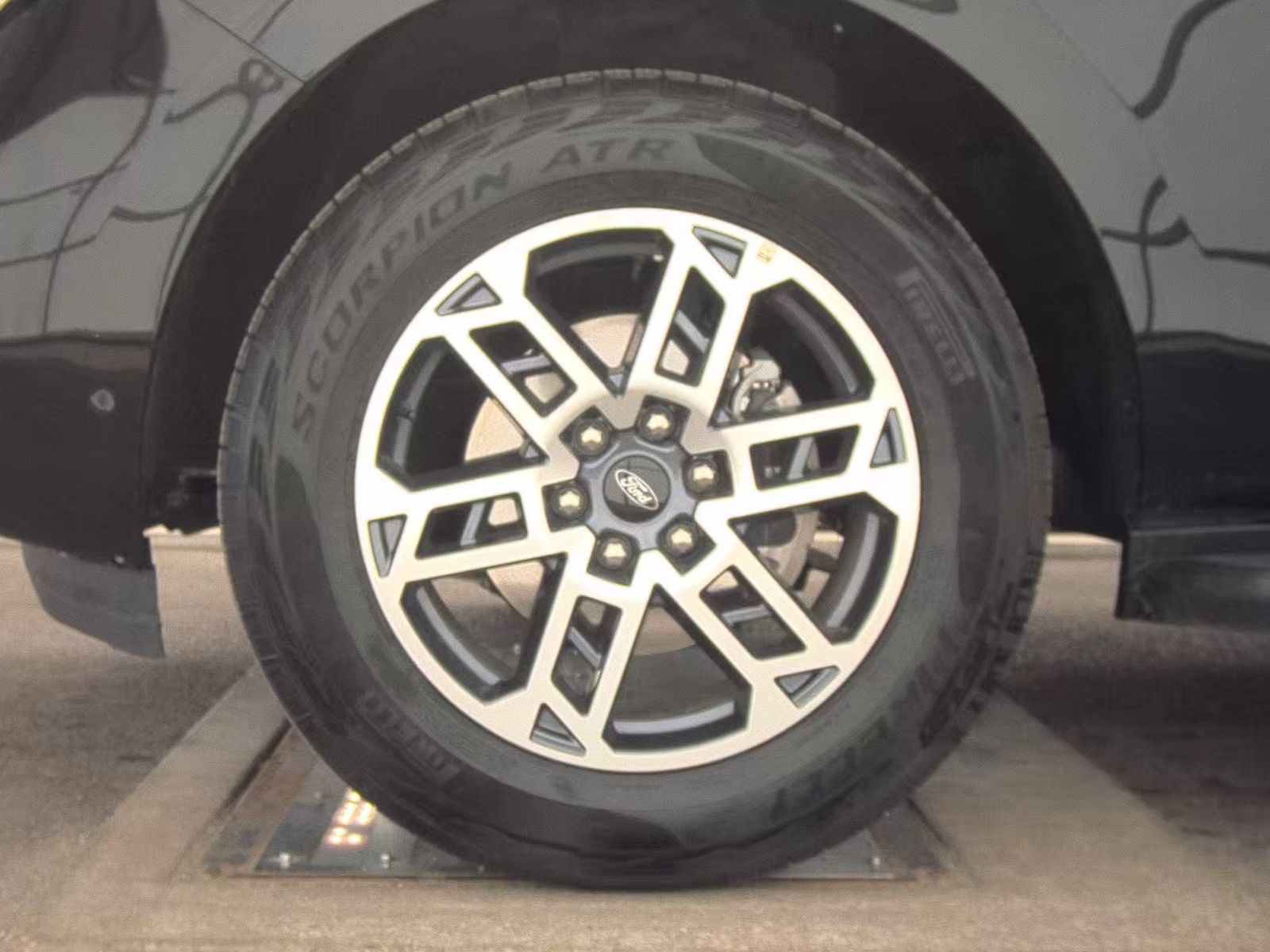 FORD EXPEDITION - 10