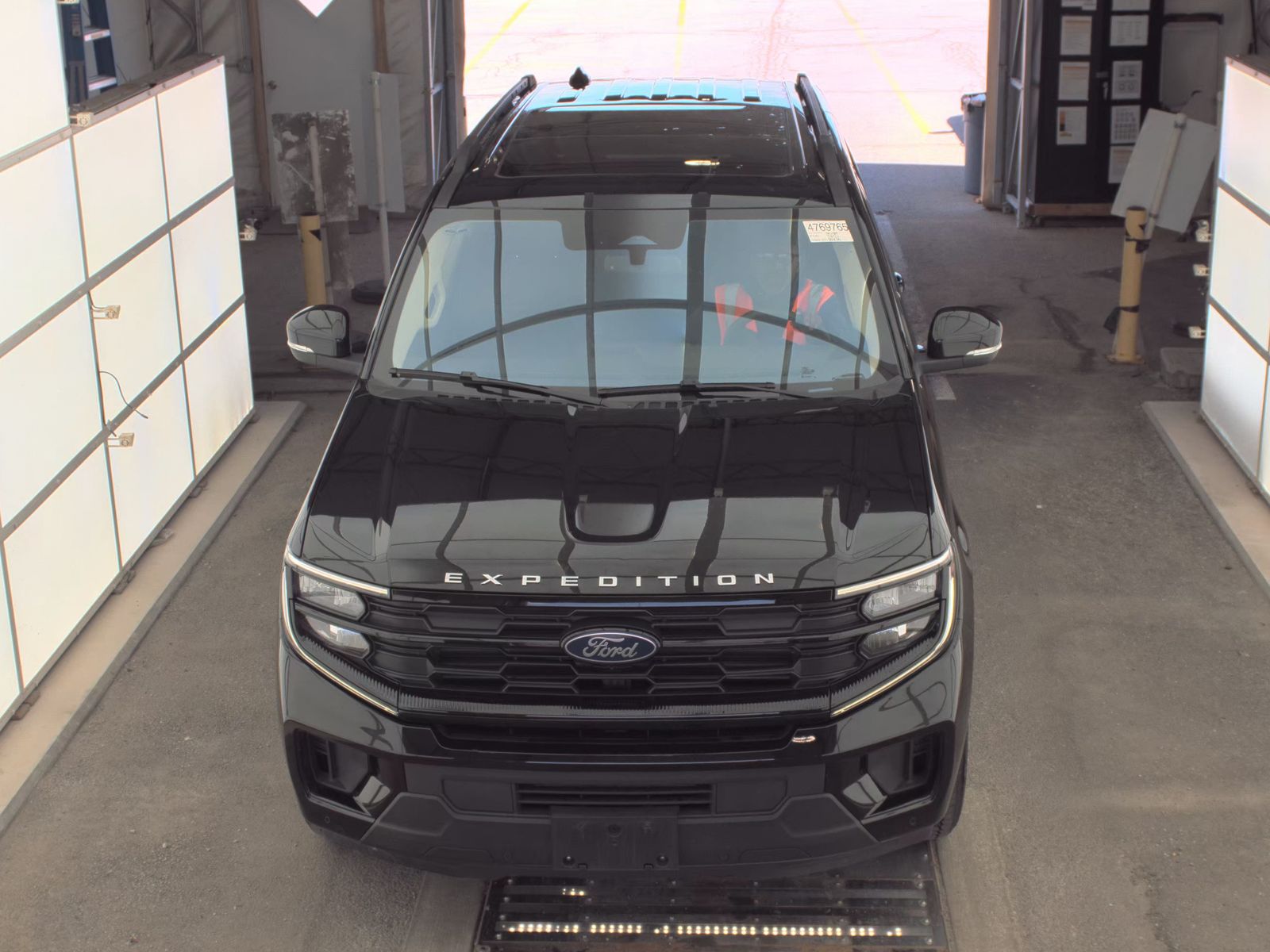 FORD EXPEDITION - 3