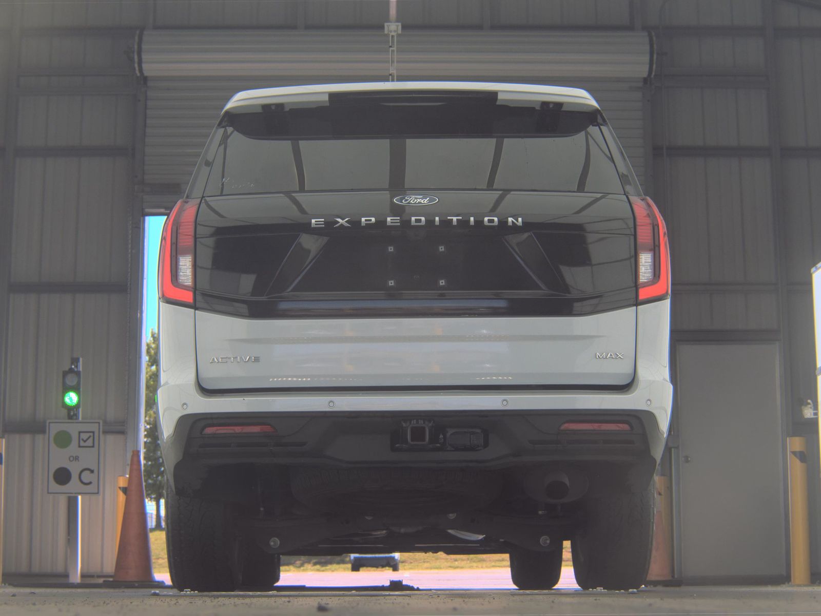 FORD EXPEDITION MAX - 8