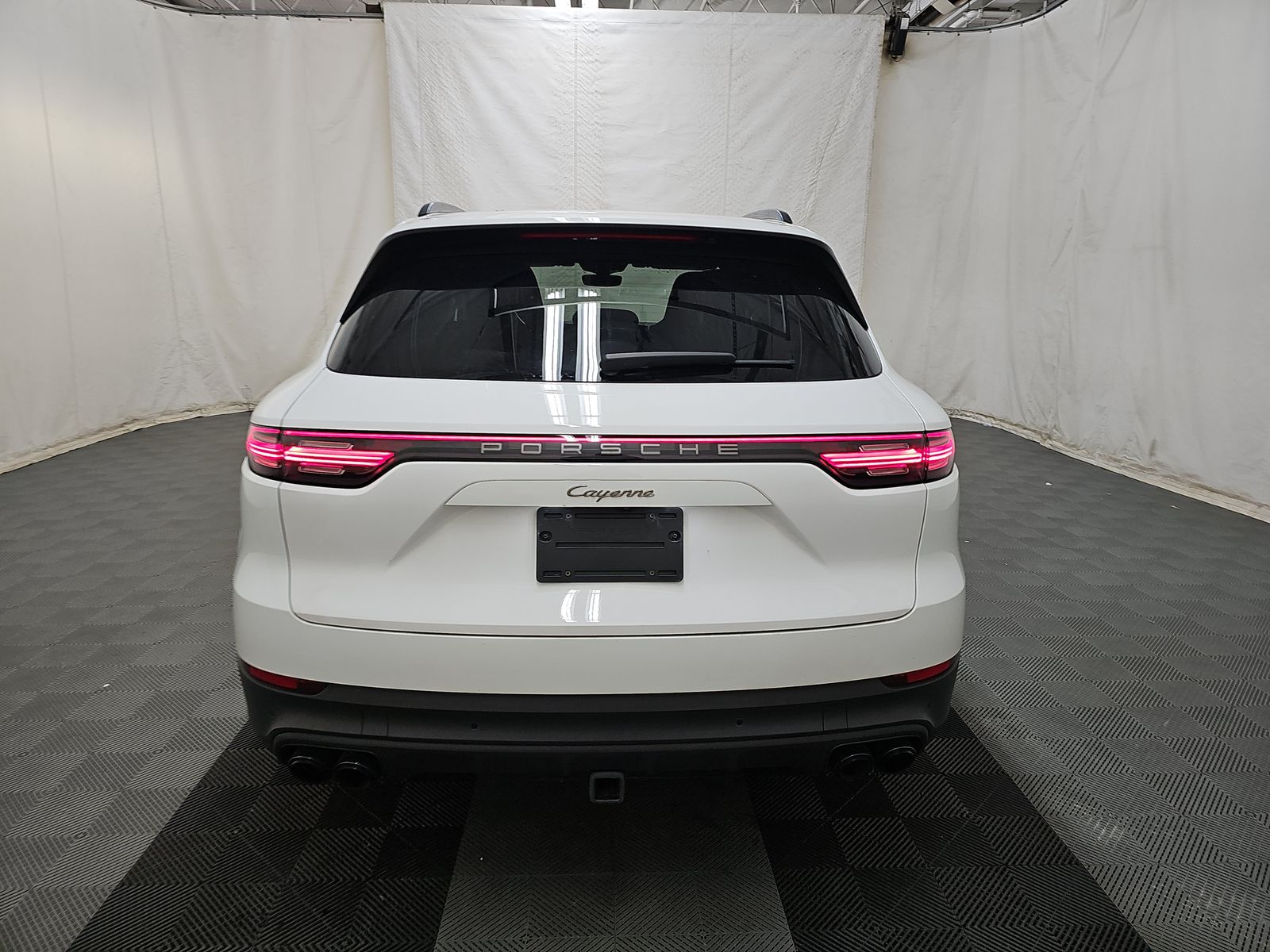 PORSCHE CAYENNE - 6