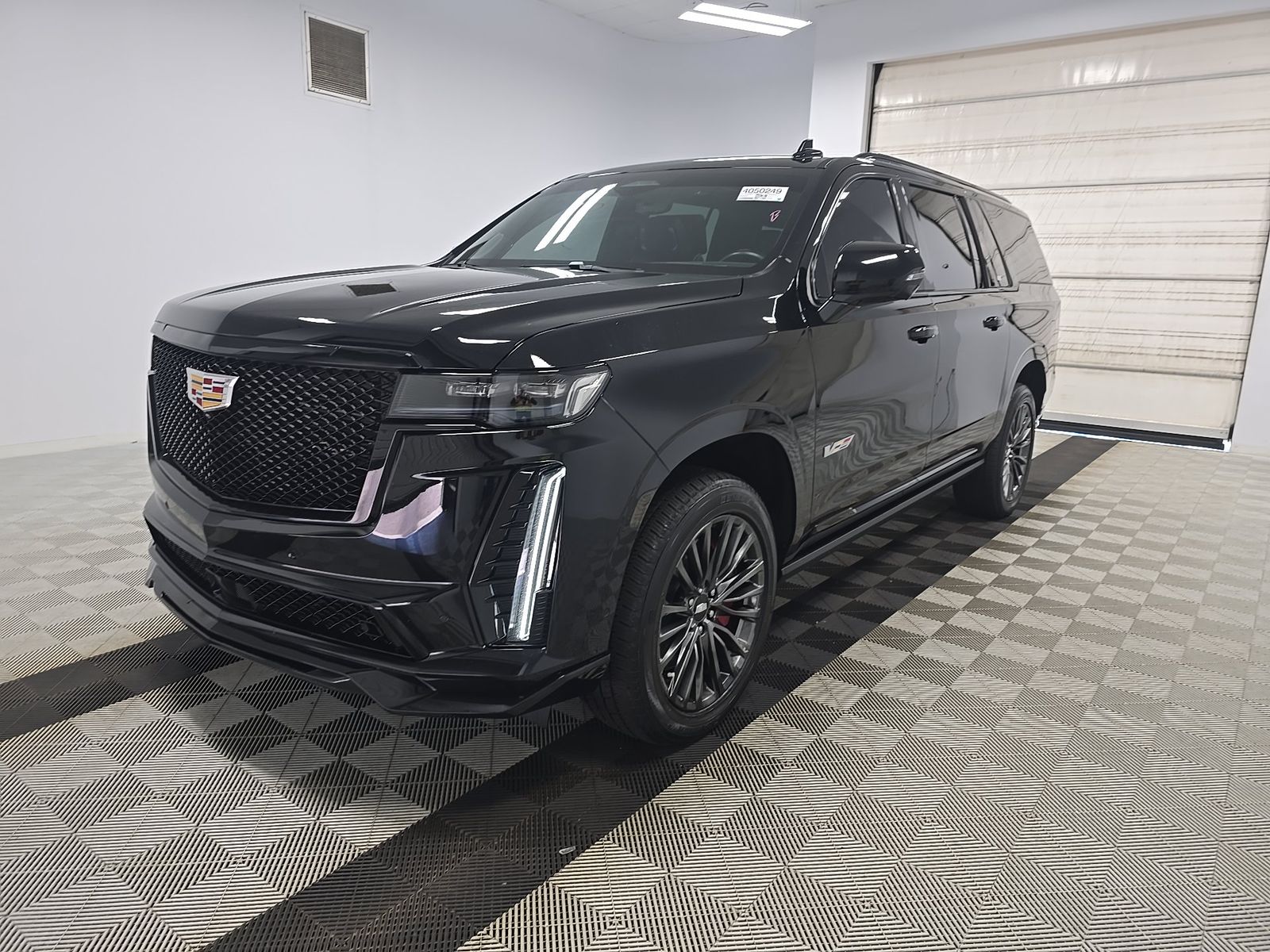 2023 Cadillac Escalade ESV V-Series AWD