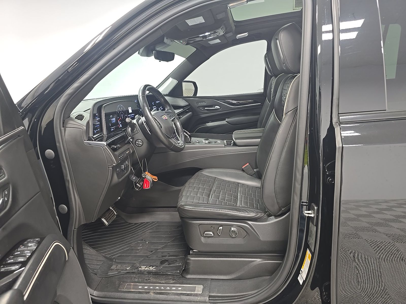 2023 Cadillac Escalade ESV V-Series AWD