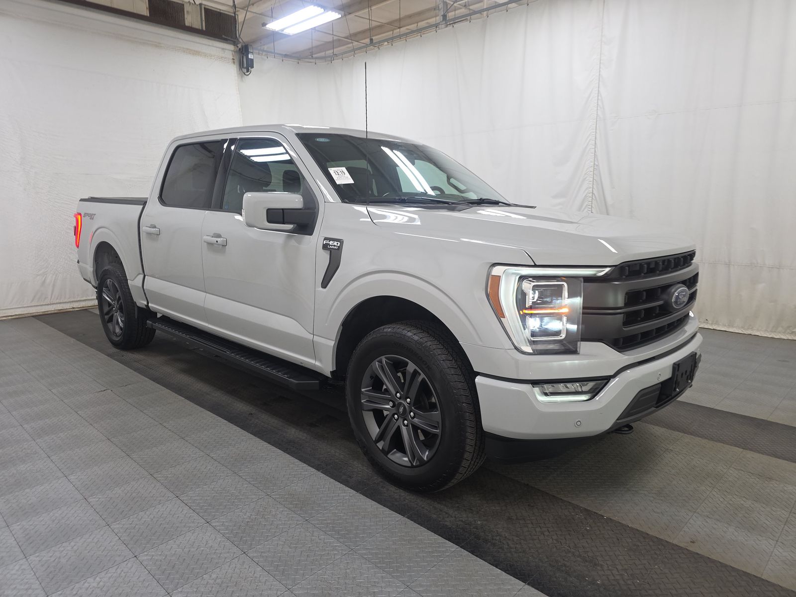 FORD F-150 - 4