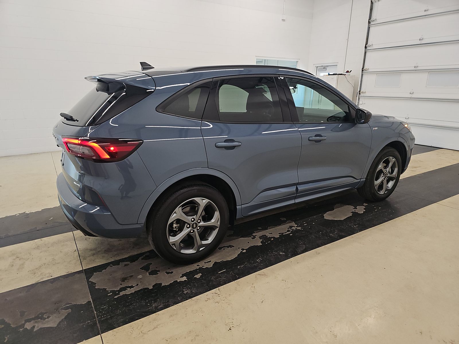 FORD ESCAPE - 5