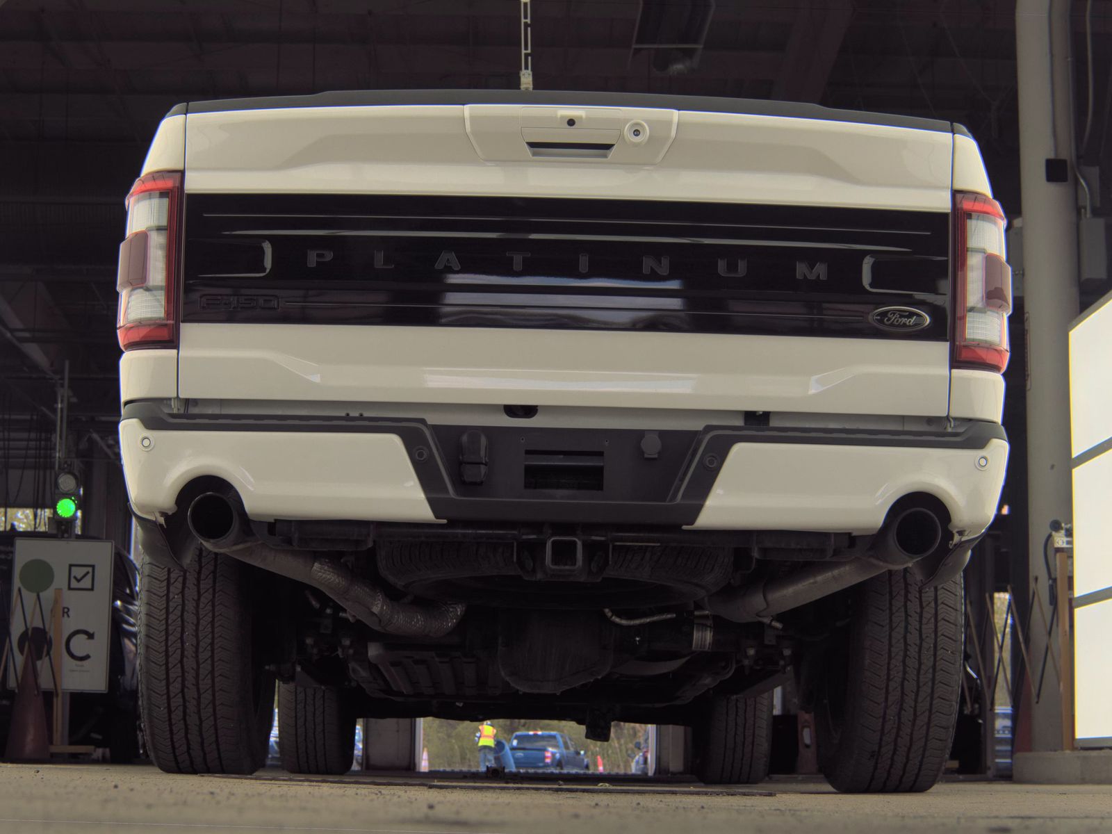 FORD F-150 - 8