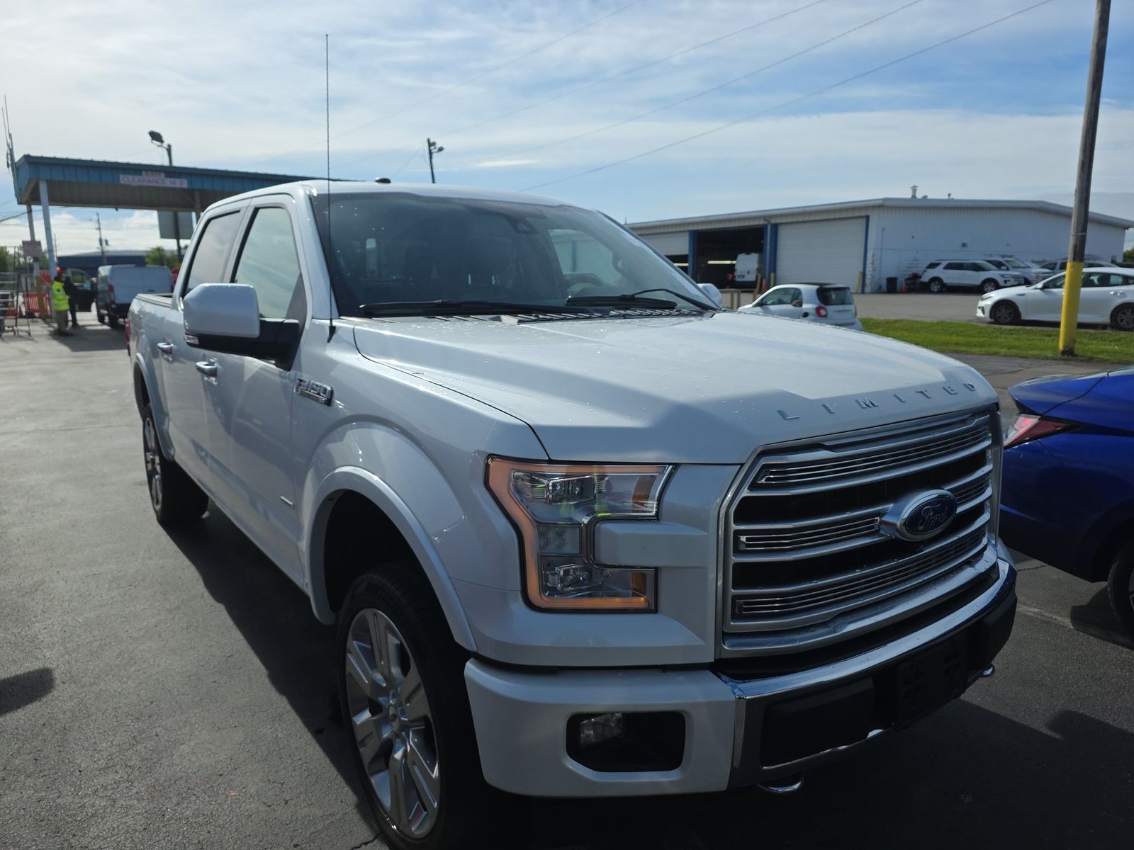 FORD F-150 - 4