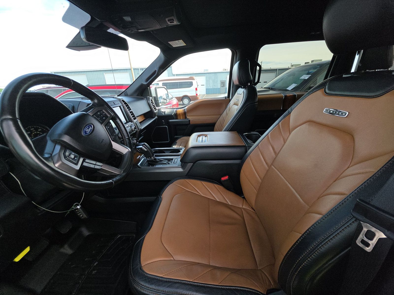 FORD F-150 - 8