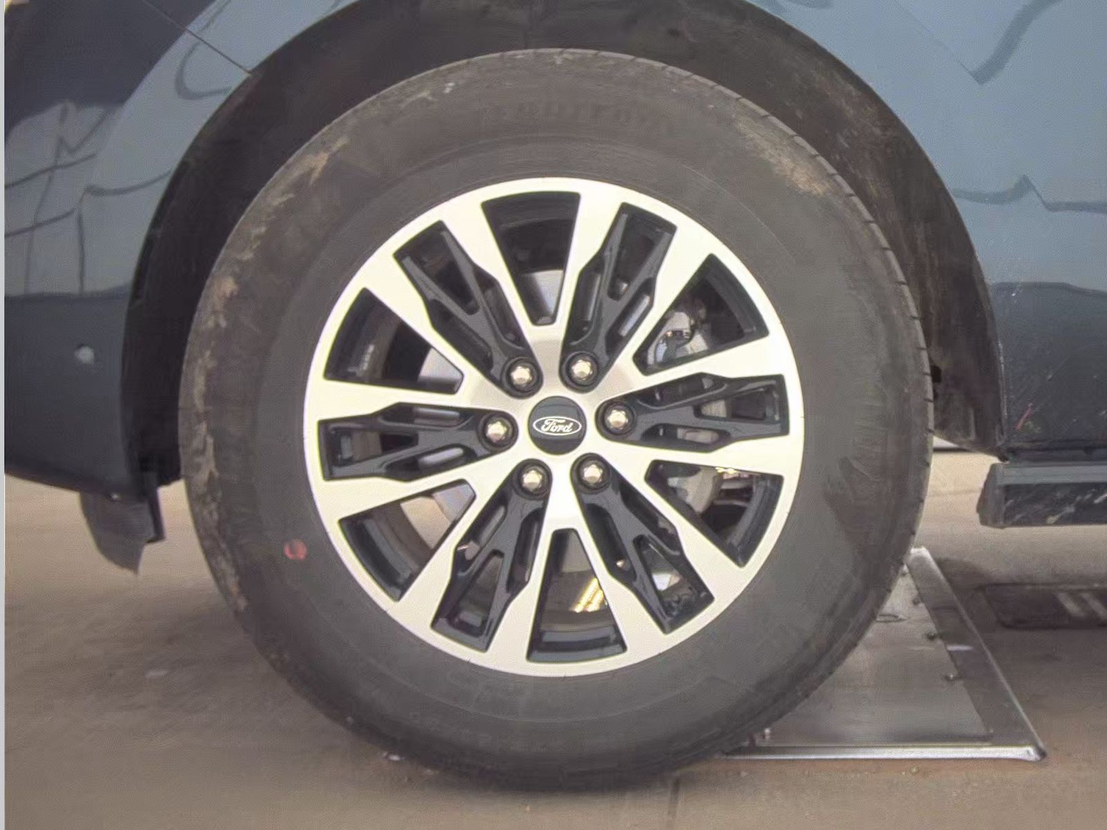 FORD EXPEDITION MAX - 10
