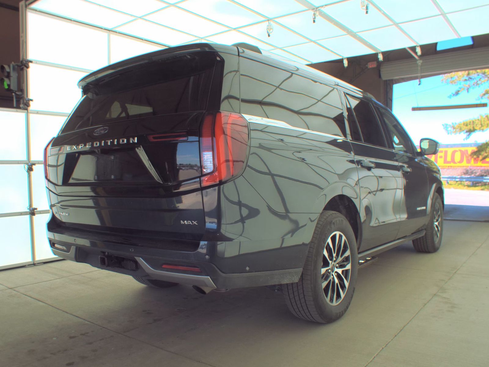 FORD EXPEDITION MAX - 6