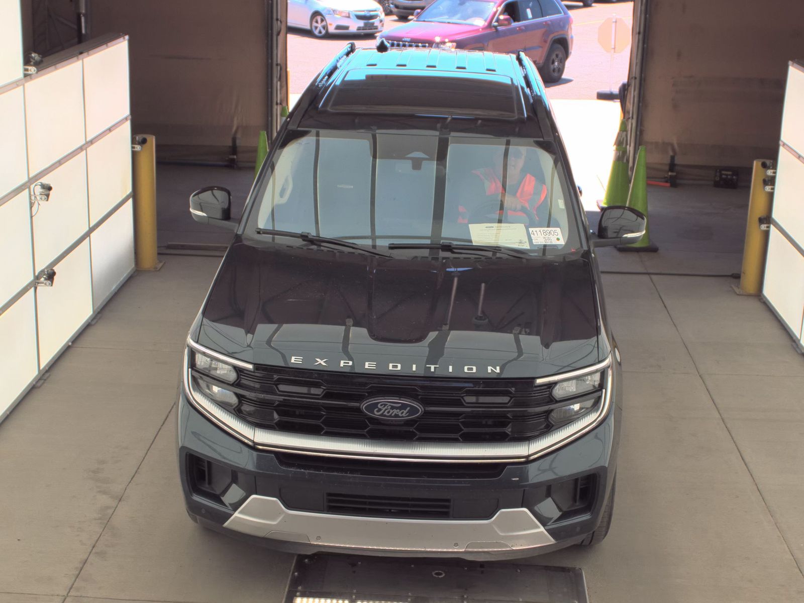 FORD EXPEDITION MAX - 3