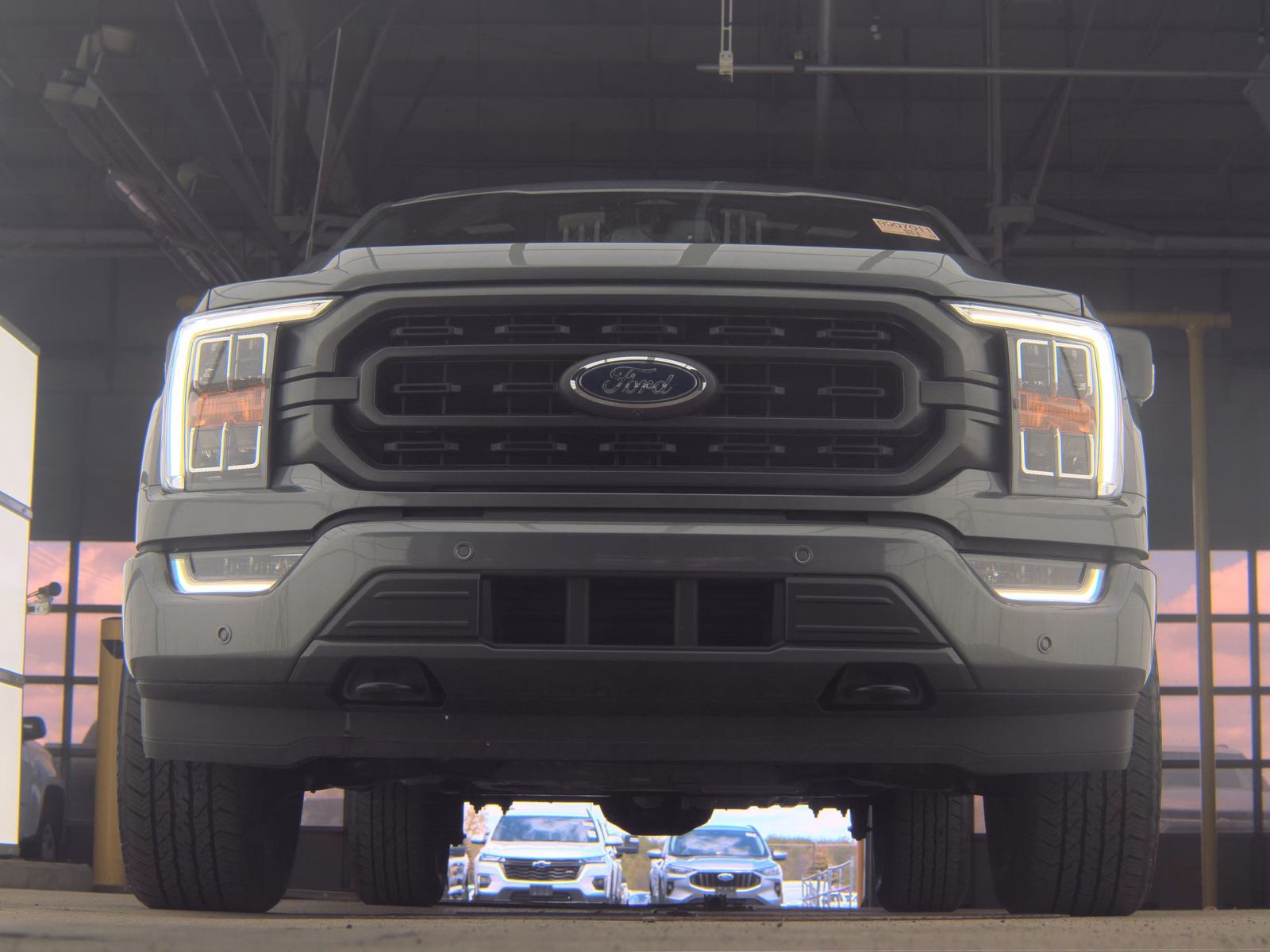 FORD F-150 - 4