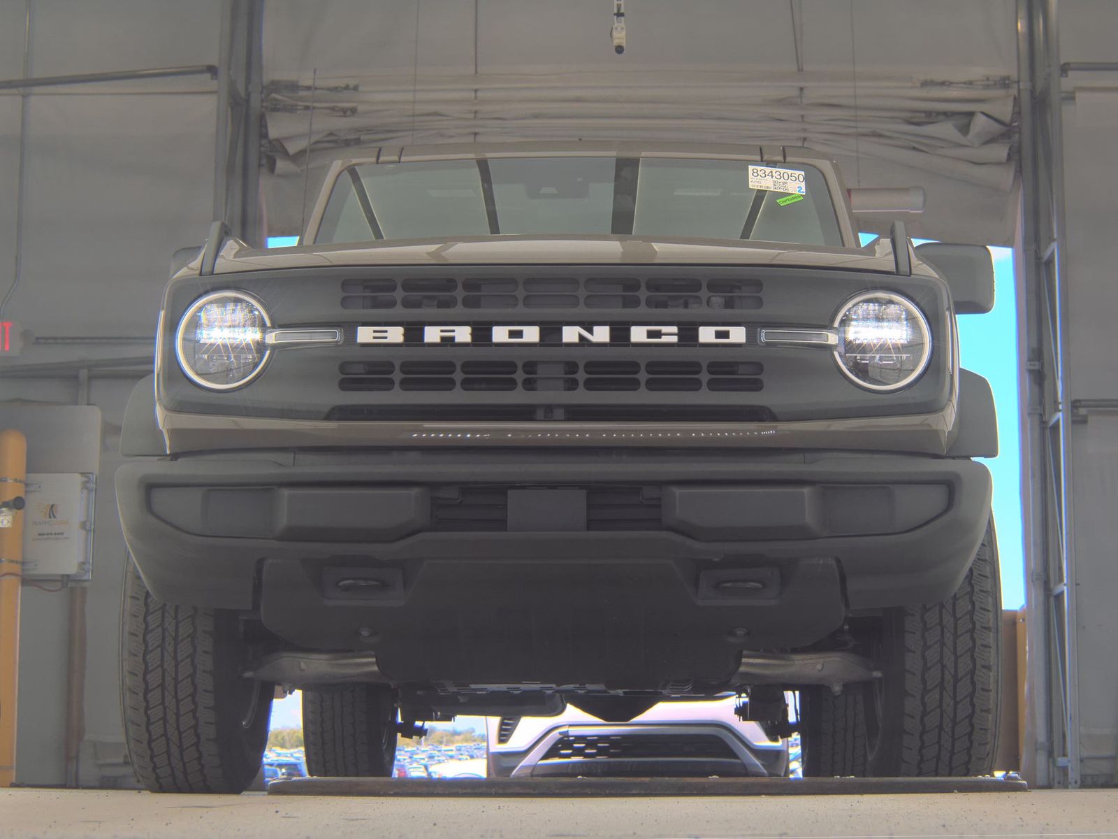 FORD BRONCO - 4