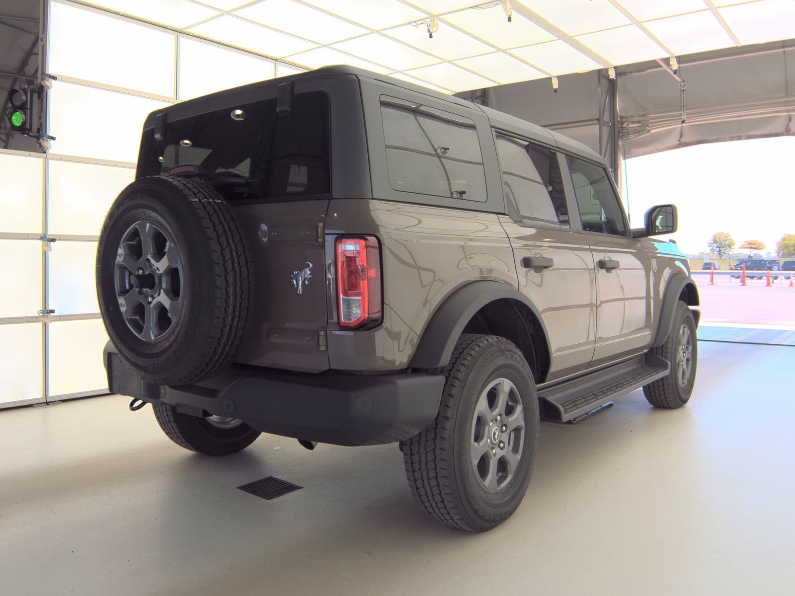FORD BRONCO - 6