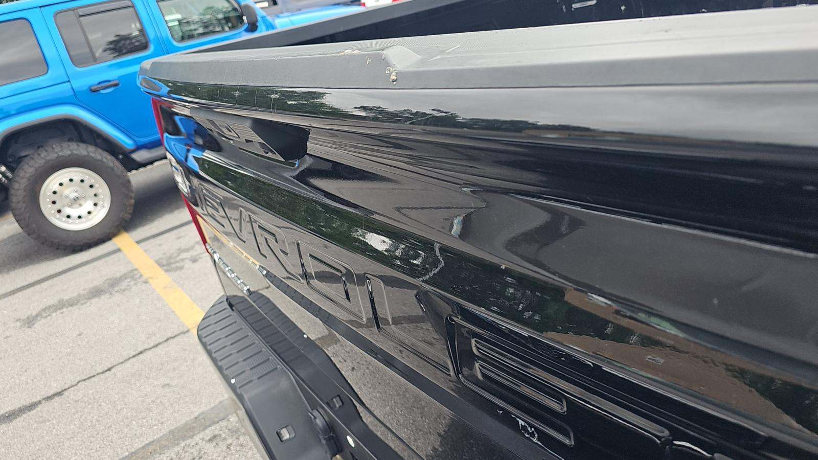 2023 Chevrolet Silverado 1500 LT AWD