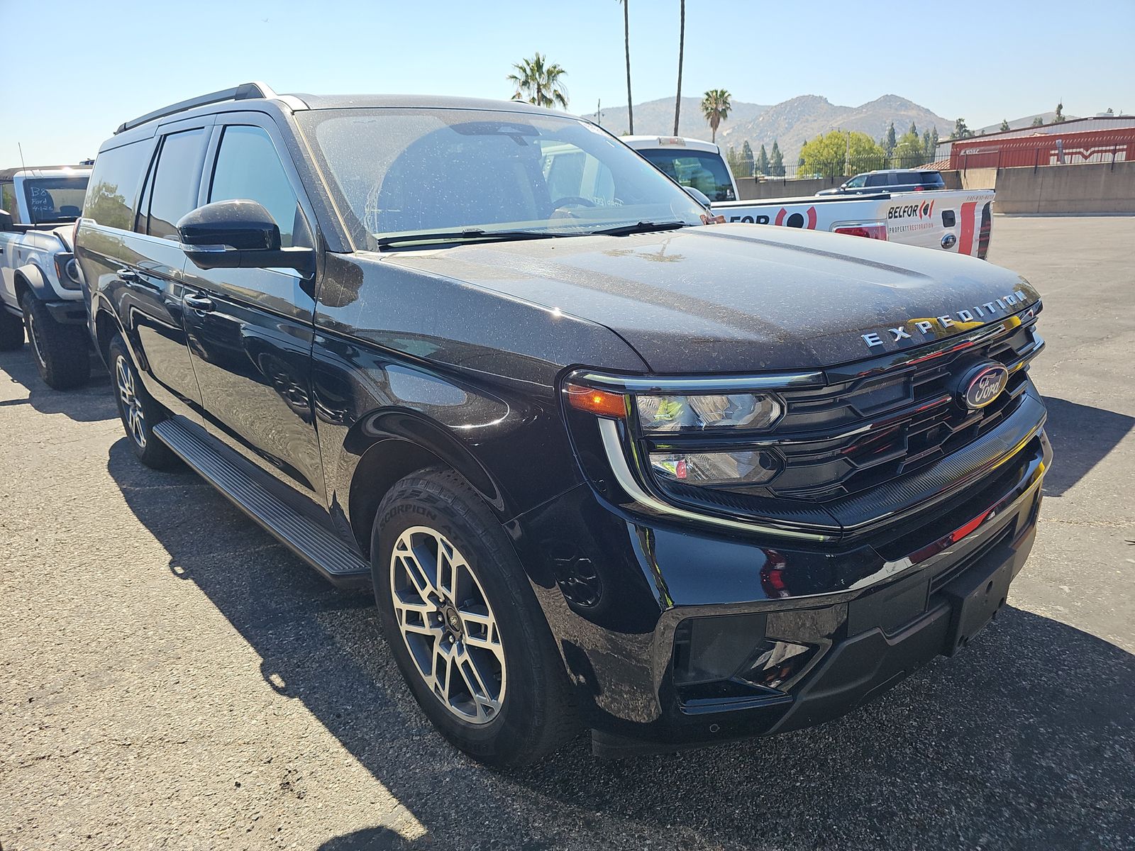 FORD EXPEDITION MAX - 4