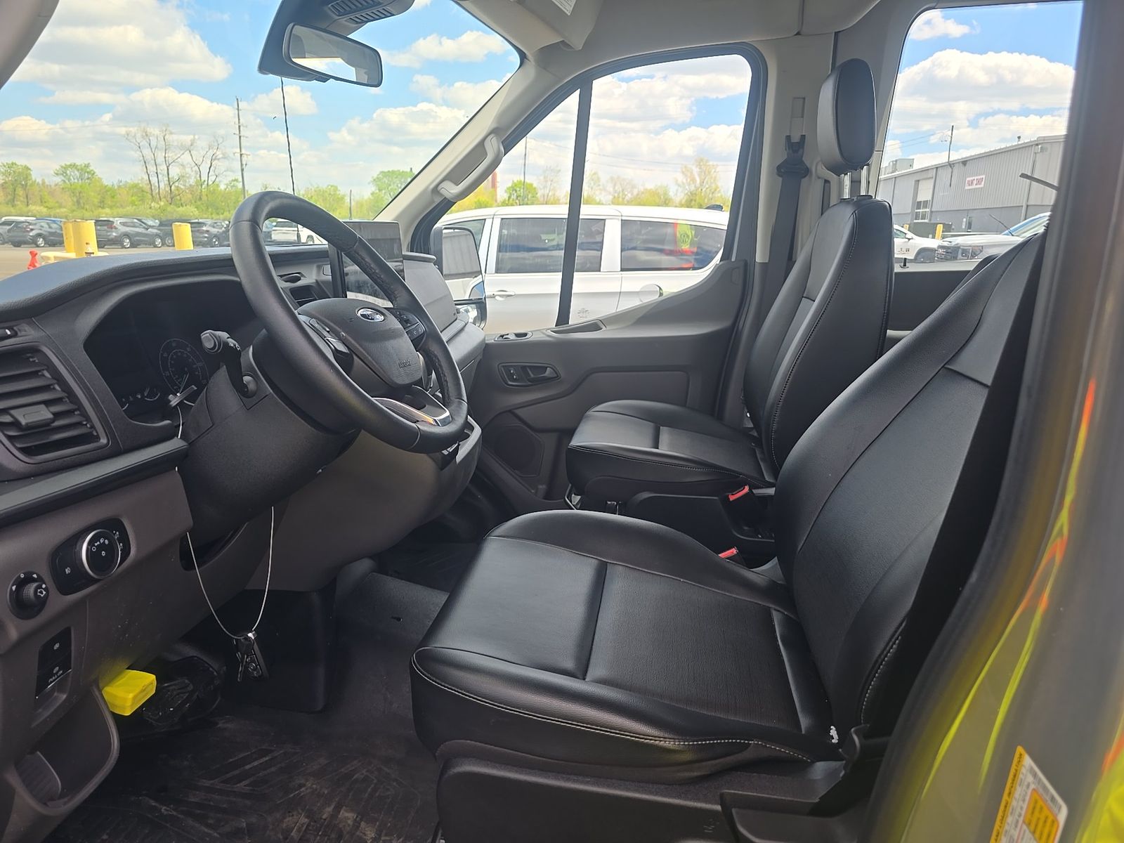 FORD TRANSIT 150 - 1