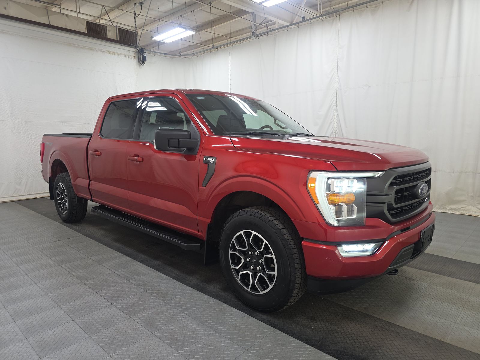 FORD F-150 - 4
