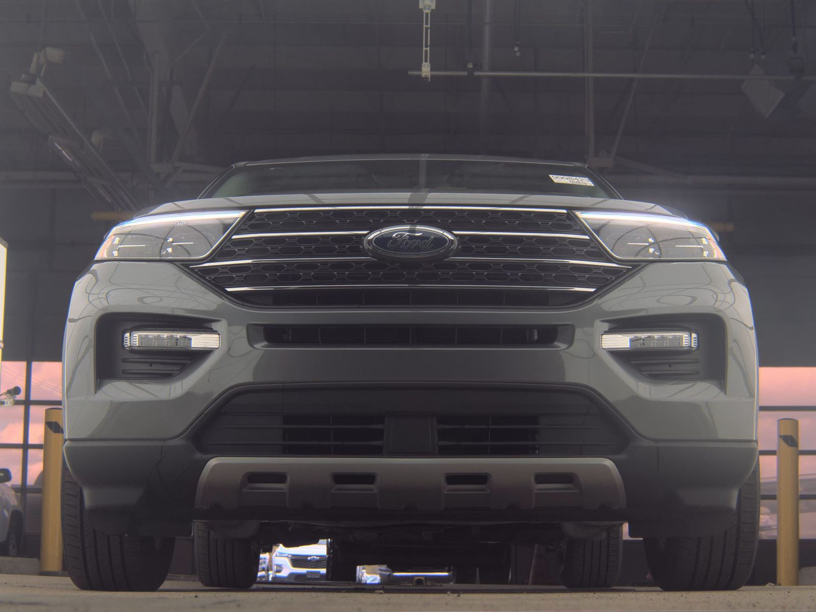 FORD EXPLORER - 4