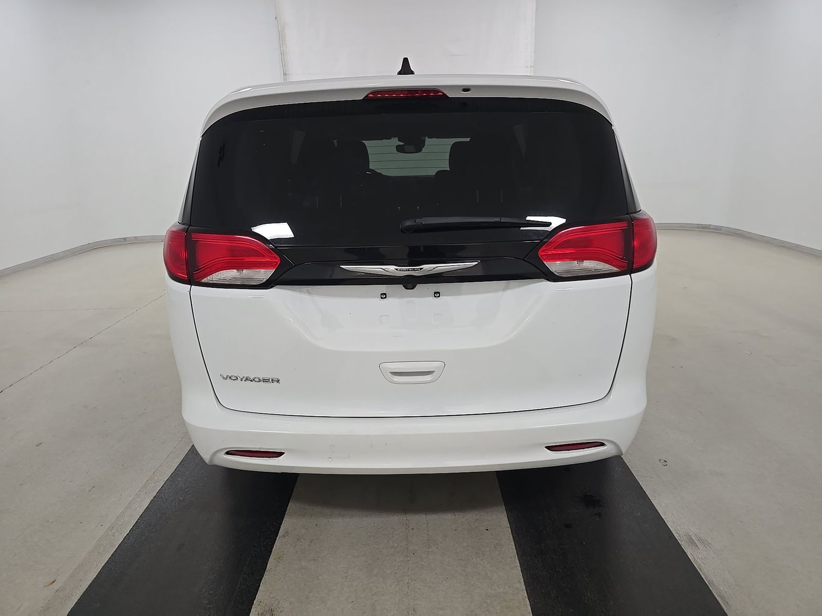 CHRYSLER VOYAGER - 6