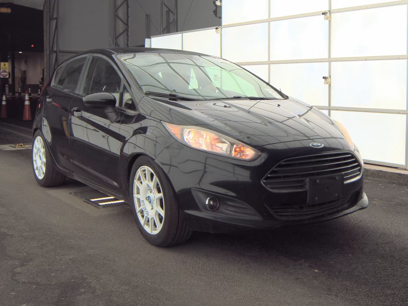 FORD FIESTA - 4