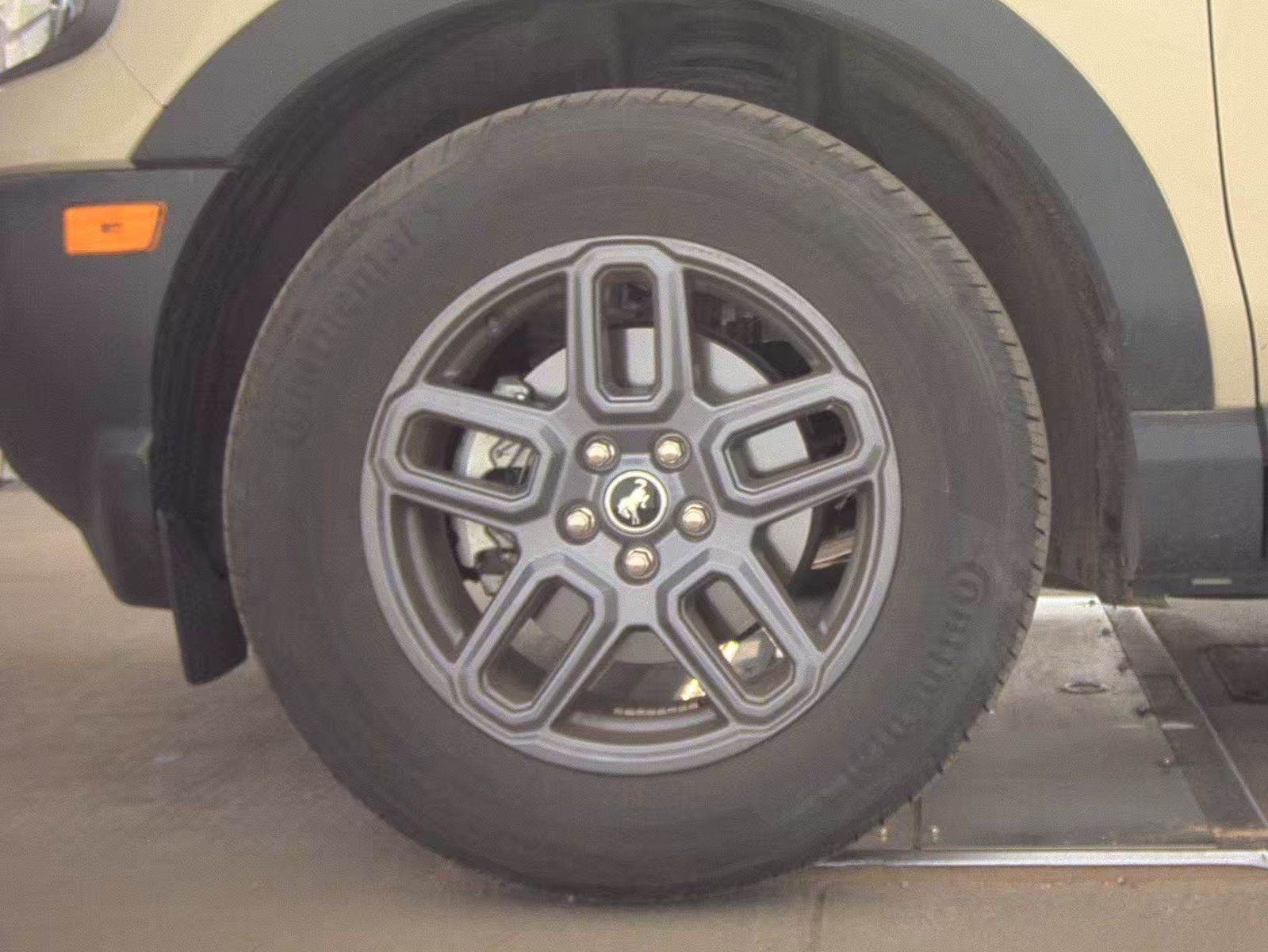 FORD BRONCO SPORT - 10