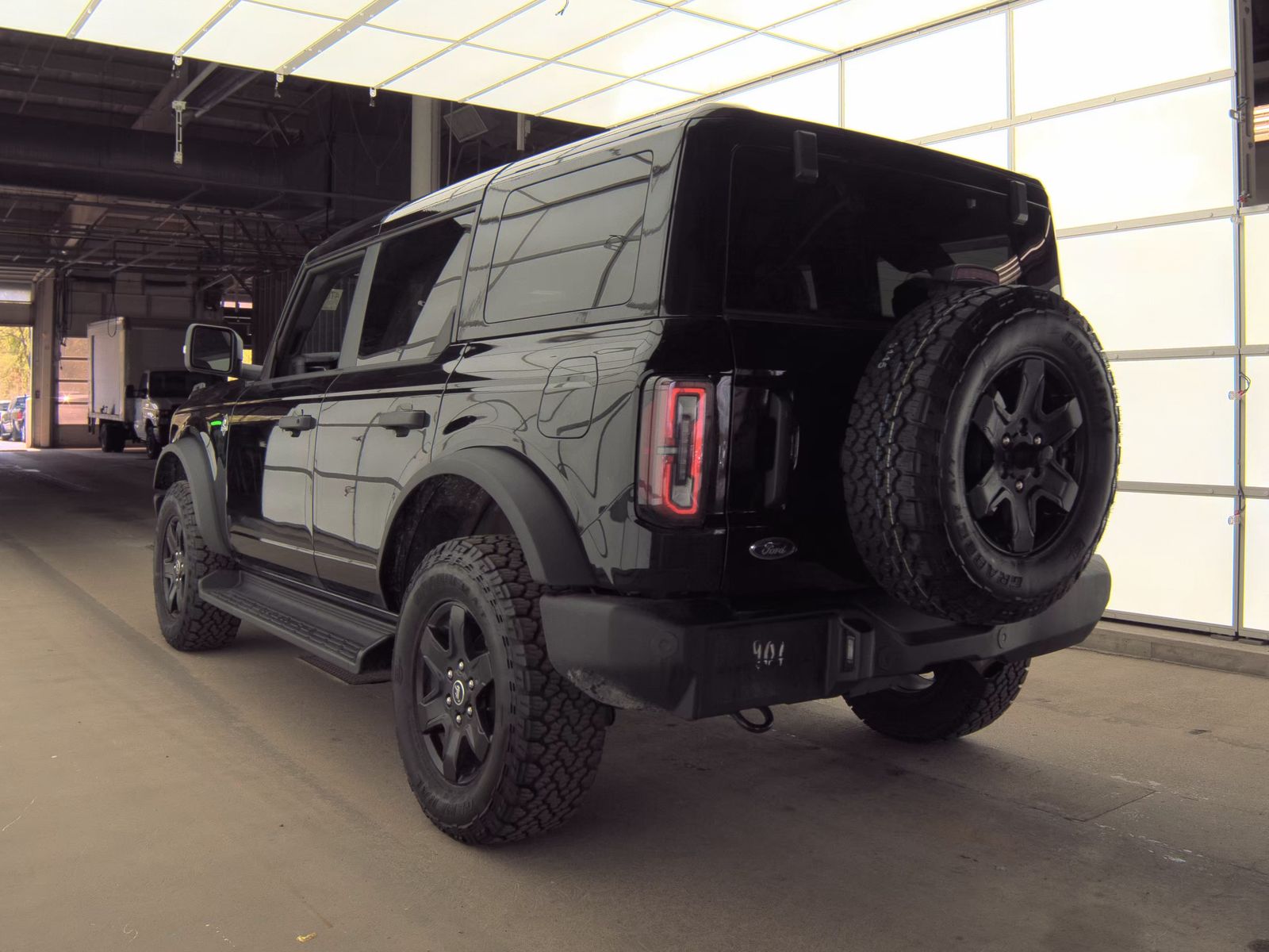 FORD BRONCO - 9