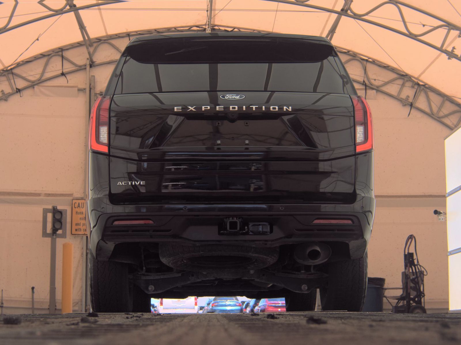 FORD EXPEDITION - 8