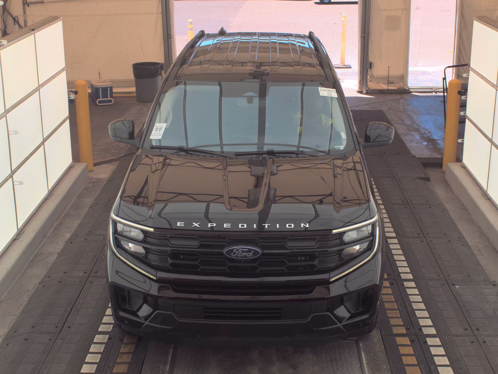 FORD EXPEDITION - 3