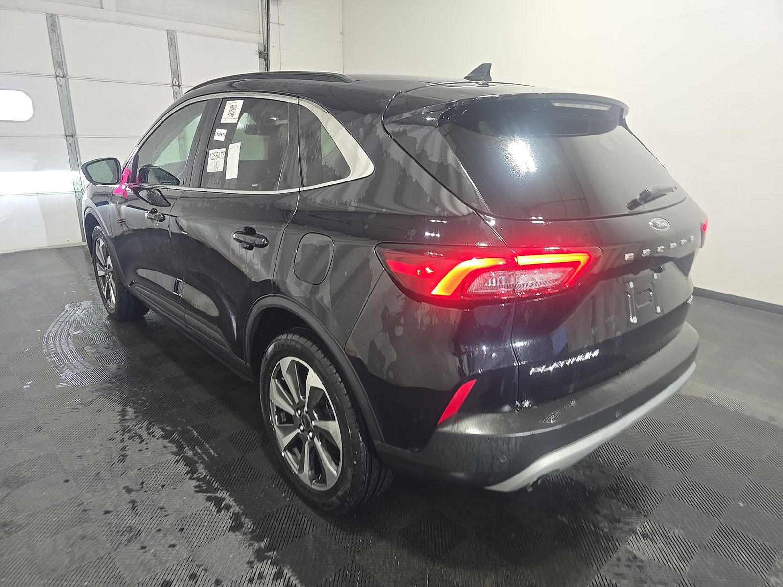 FORD ESCAPE - 7