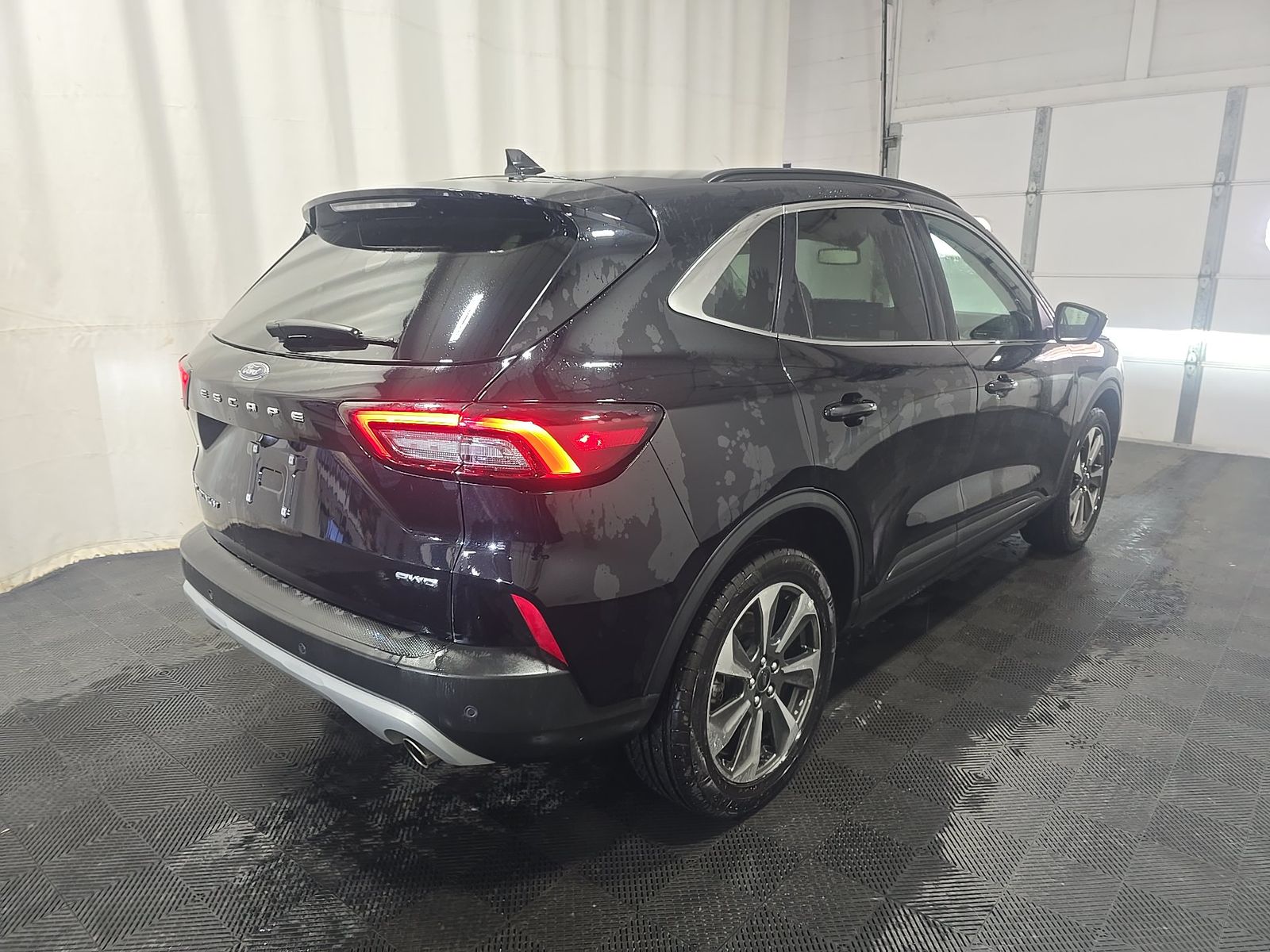 FORD ESCAPE - 5